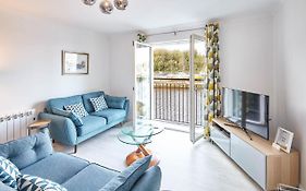 Host & Stay - Shipwrights Eskape